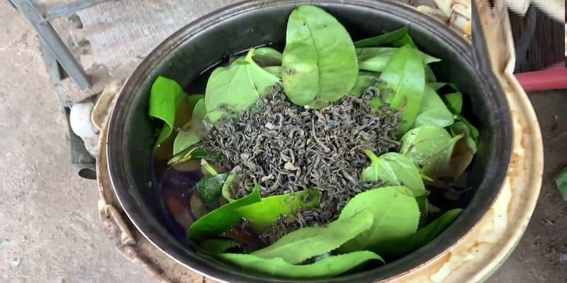 Cần chuẩn bị đầy đủ các nguyên liệu để nấu nước om